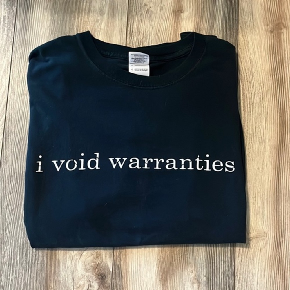 I void warranties men’s T-shirt large